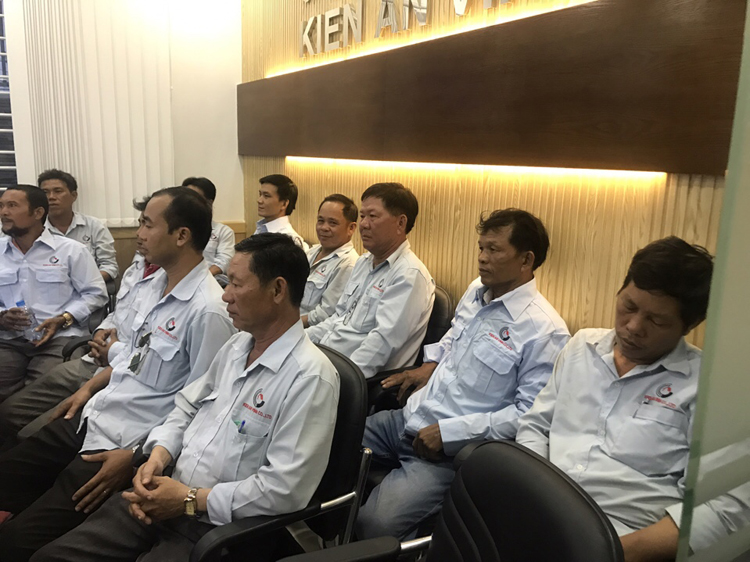 doi ngu cai cong tu kien an vinh 01